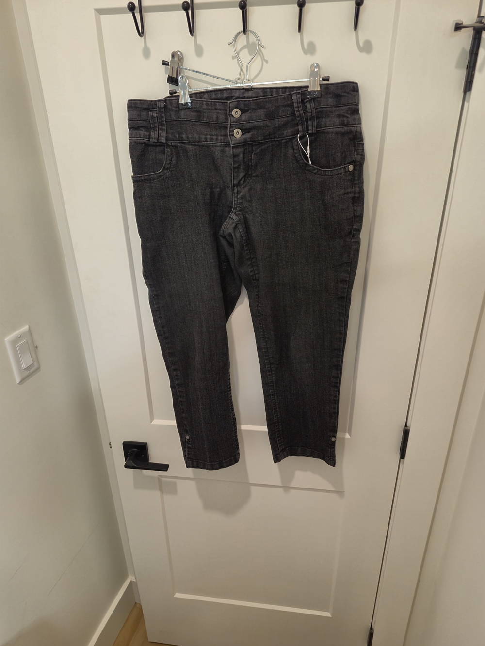 Lole Women's Charcoal High-Rise Cropped Jeans